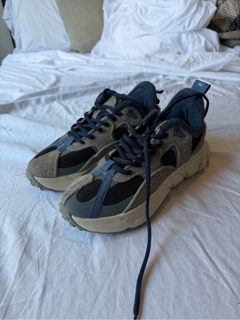 NWT Clearweather Pathinder Sneakers Gray & Blue